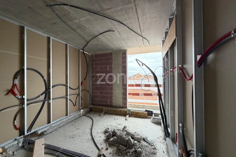 Apartamento T2 para Venda em Bonfim Foto 11