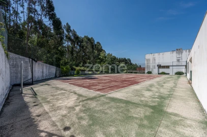 Moradia T5 para Venda em São Pedro Fins