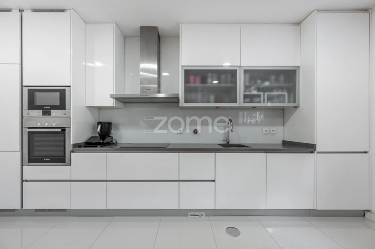 Moradia T5 para Venda em São Pedro Fins Foto 12