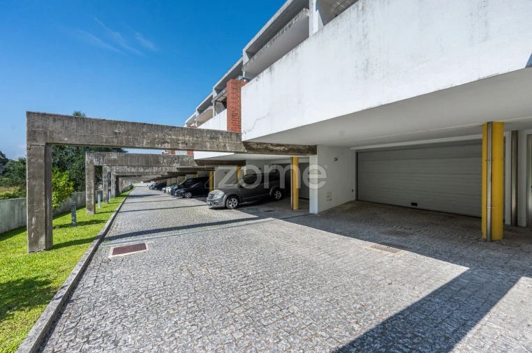 Moradia T5 para Venda em São Pedro Fins Foto 49