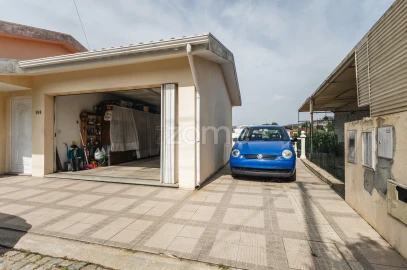 Moradia T2 para Venda em Santo Tirso, Couto (Santa Cristina e São Miguel) e Burgães