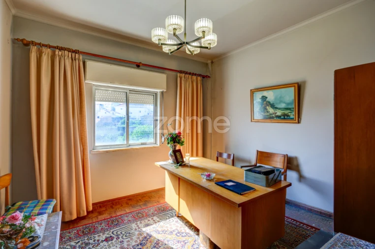 Apartamento T3 para Venda em Porto Salvo Foto 17