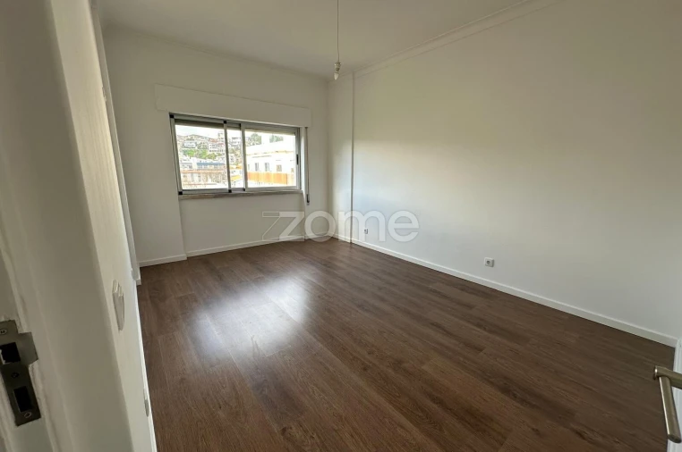 Apartamento T3 para Venda em União das Freguesias de Setúbal Foto 5