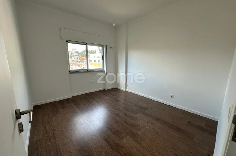 Apartamento T3 para Venda em União das Freguesias de Setúbal Foto 7