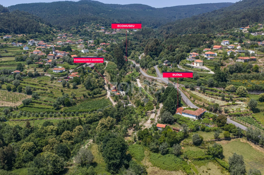 Moradia T1 para Venda em Labruja Foto 1
