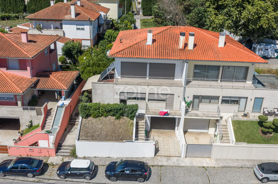 Moradia T4 para Venda em Santa Maria Maior e Monserrate e Meadela Foto 1