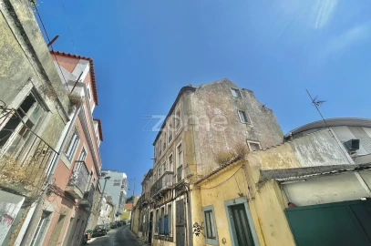 Prédio para Venda em Almada, Cova da Piedade, Pragal e Cacilhas