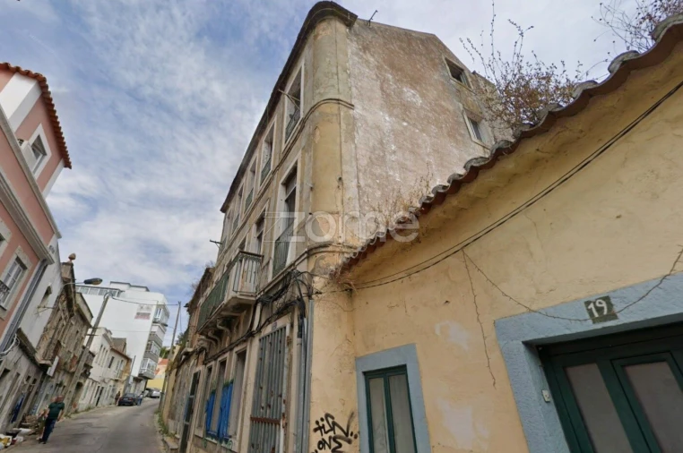 Prédio para Venda em Almada, Cova da Piedade, Pragal e Cacilhas Foto 5