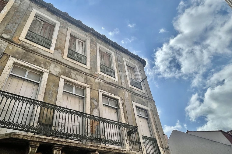 Prédio para Venda em Almada, Cova da Piedade, Pragal e Cacilhas Foto 5