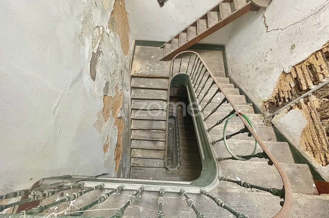 Prédio para Venda em Almada, Cova da Piedade, Pragal e Cacilhas Foto 9