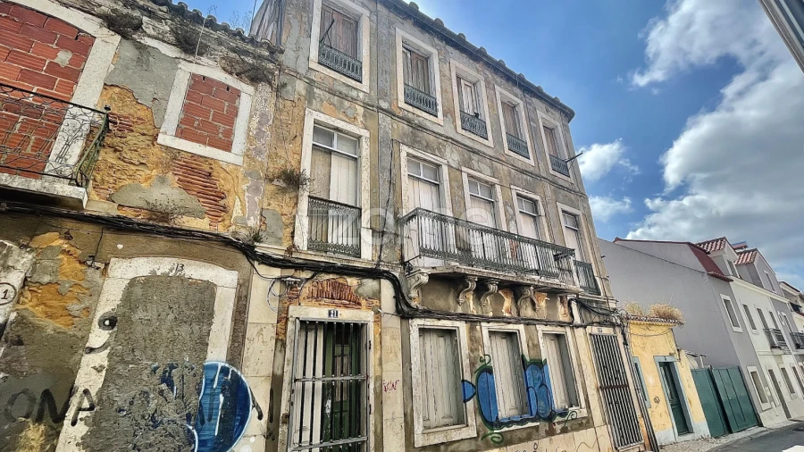 Prédio para Venda em Almada, Cova da Piedade, Pragal e Cacilhas