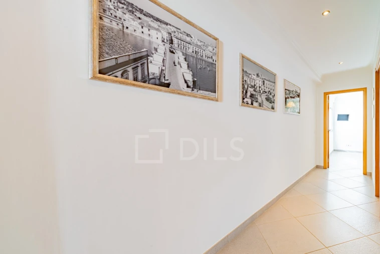 Apartamento T1 para Venda em Tavira (Santa Maria e Santiago) Foto 16