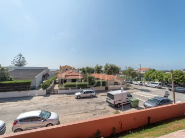 Moradia T4 para Arrendamento em Gulpilhares e Valadares