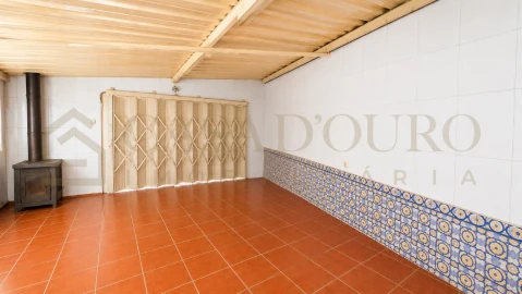 Moradia T4 para Venda em Foz do Sousa e Covelo