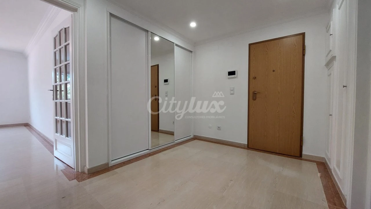 Apartamento T2 para Arrendamento em Cascais e Estoril Foto 4