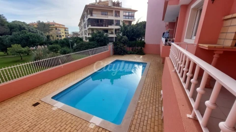Apartamento T2 para Arrendamento em Cascais e Estoril