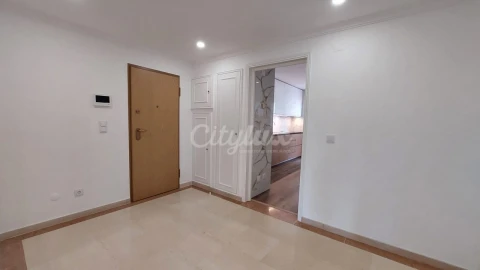Apartamento T2 para Arrendamento em Cascais e Estoril