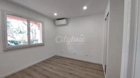 Apartamento T2 para Arrendamento em Cascais e Estoril