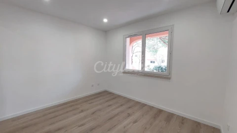 Apartamento T2 para Arrendamento em Cascais e Estoril