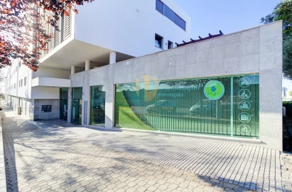 Loja para Venda em Tavira (Santa Maria e Santiago)