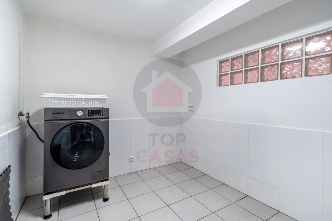 Moradia T4 para Venda em Tornada e Salir do Porto Foto 41