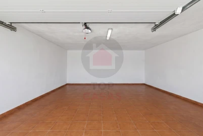 Moradia T3 para Venda em Carvalhal Benfeito