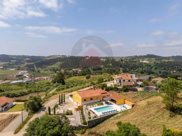 Moradia T3 para Venda em Carvalhal Benfeito