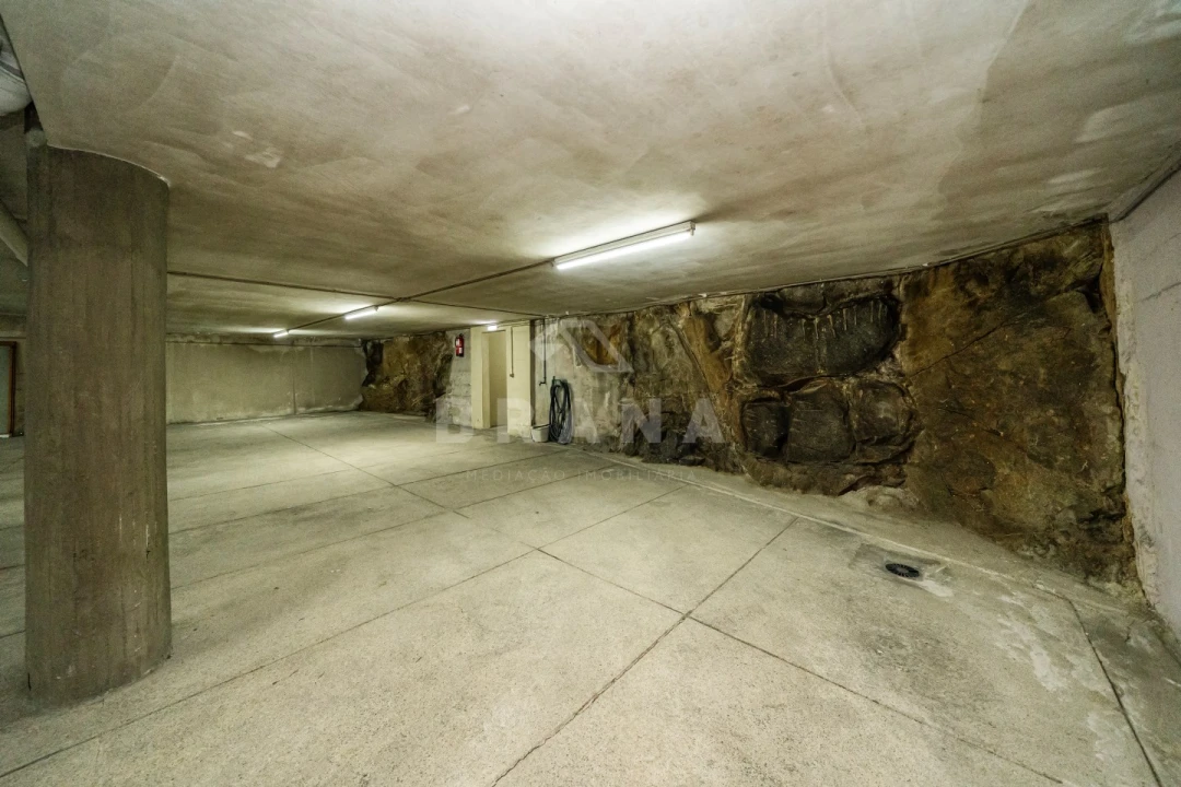 Apartamento T5 para Venda em Braga (São José de São Lázaro e São João do Souto) Foto 57