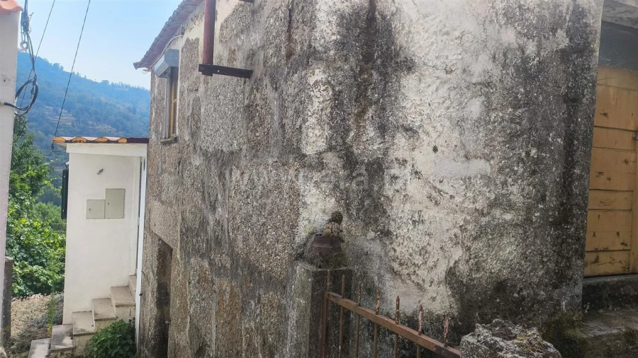 Moradia T2 para Venda em Anreade e São Romão de Aregos Foto 7