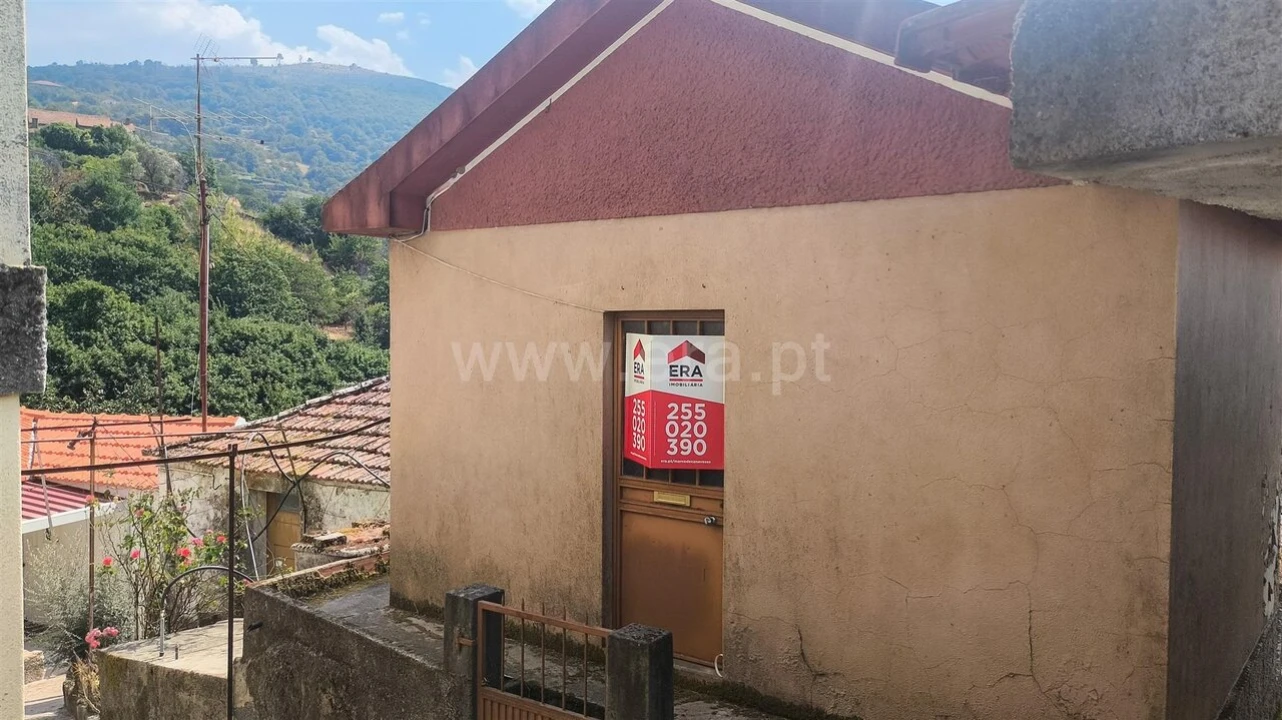 Moradia T2 para Venda em Anreade e São Romão de Aregos Foto 1