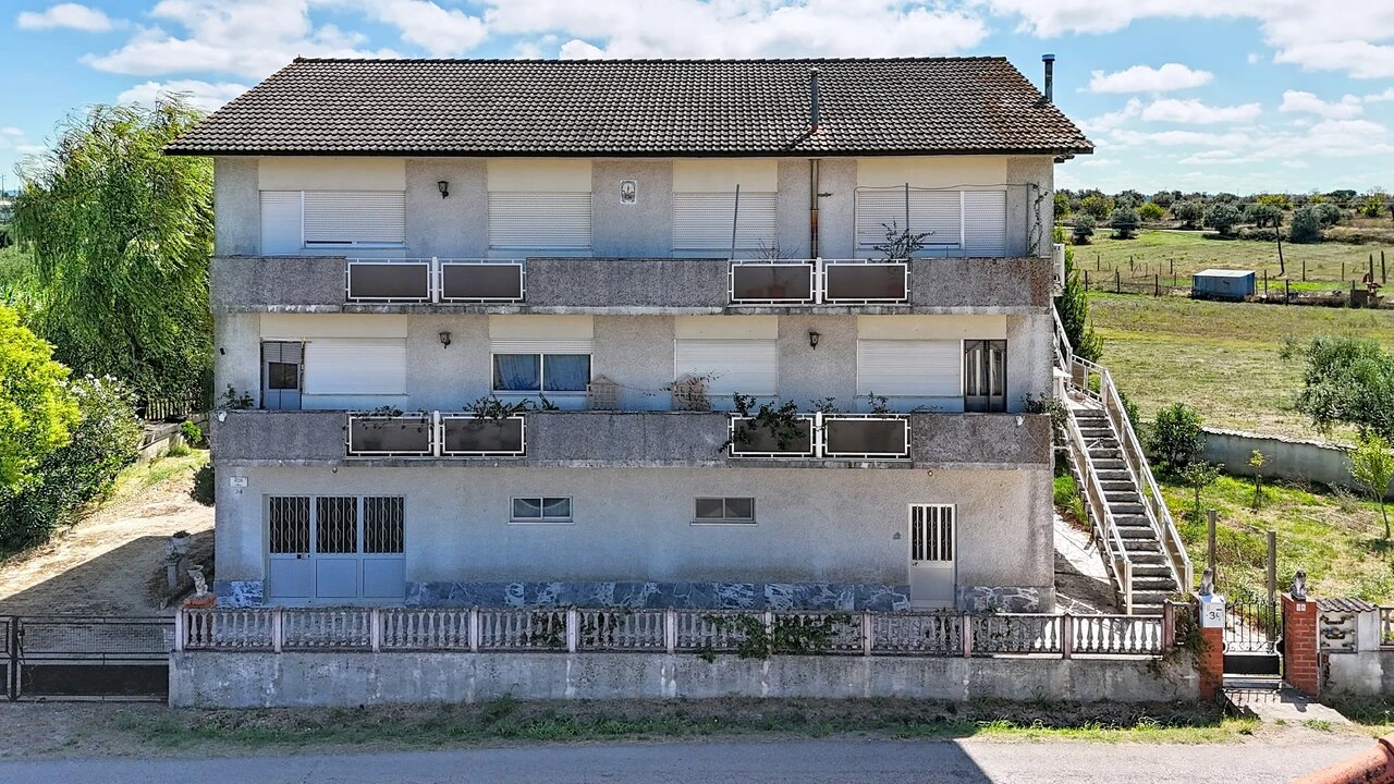 Moradia T8 para Venda em Paialvo Foto 1
