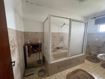 Moradia T8 para Venda em Paialvo