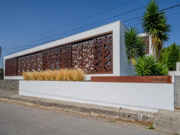 Moradia T5 para Venda em Famalicão