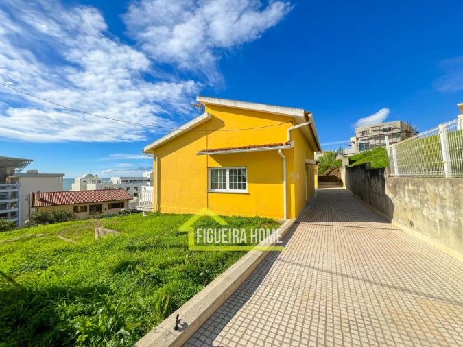 Moradia T2 para Venda em Buarcos Foto 60