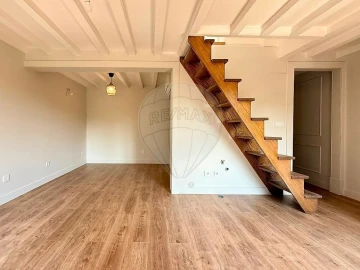 Apartamento T2 para Venda em Santo António