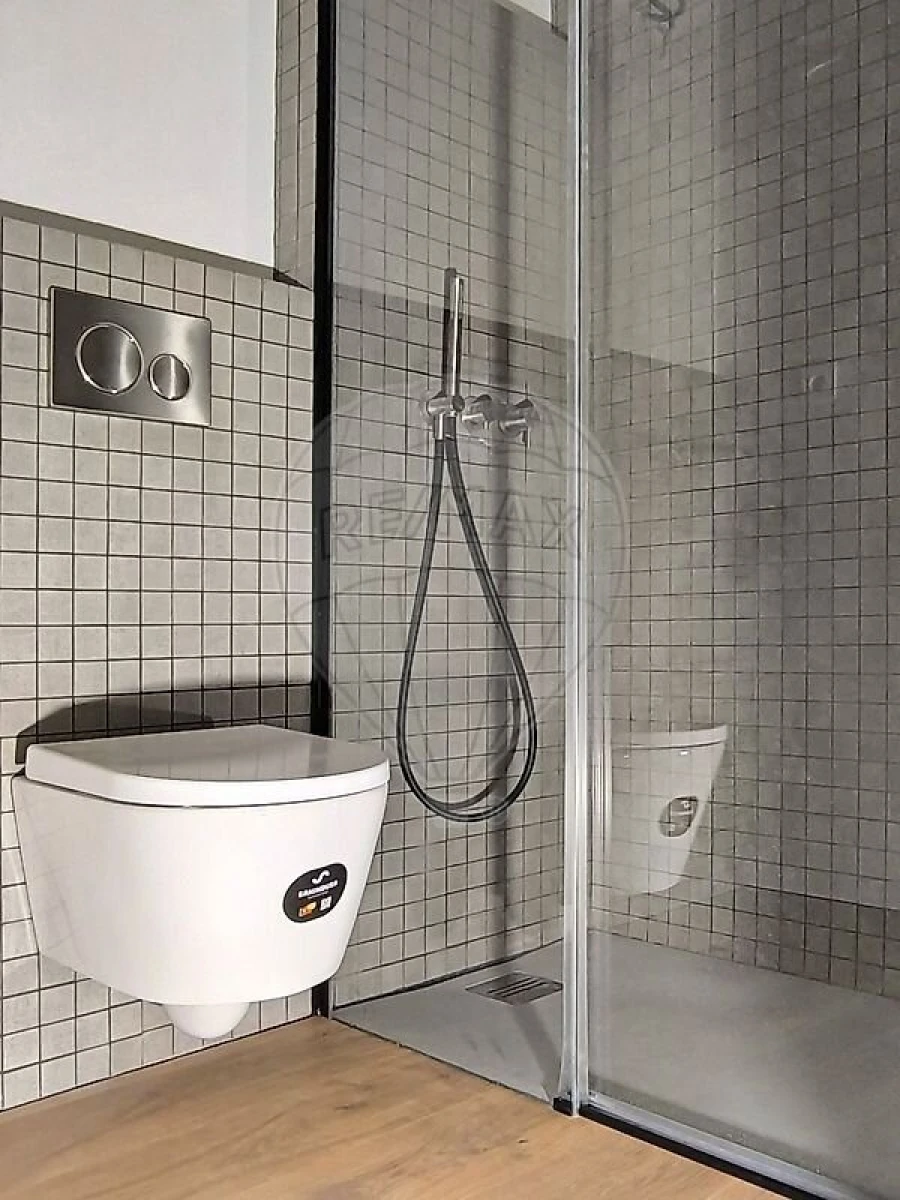 Apartamento T2 para Venda em Santo António Foto 16