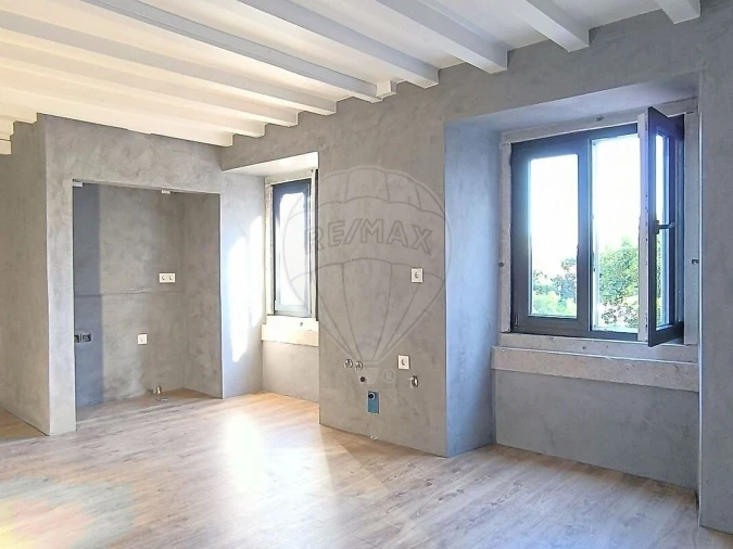 Apartamento T2 para Venda em Santo António Foto 13