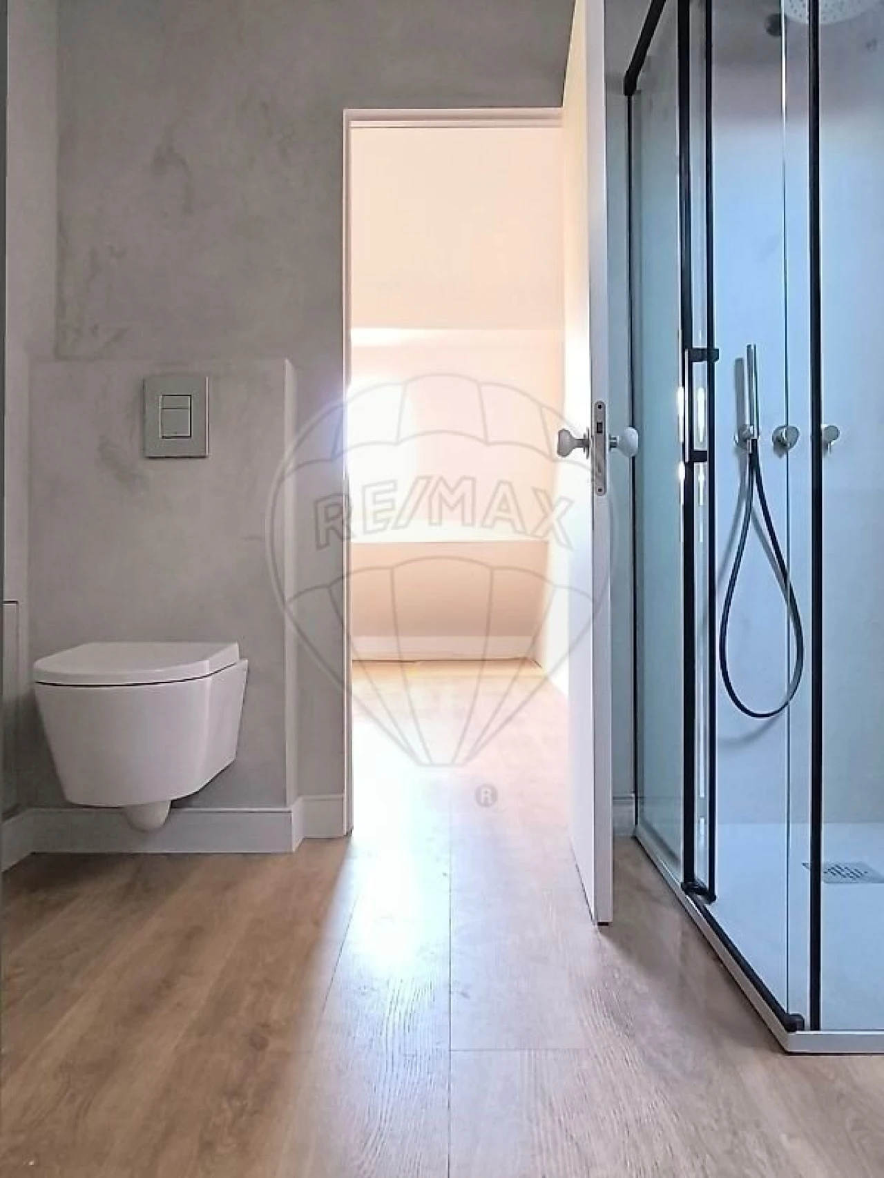 Apartamento T2 para Venda em Santo António Foto 15