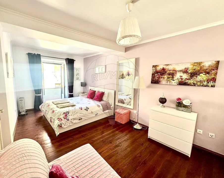 Apartamento T2 para Venda em Misericórdia Foto 12