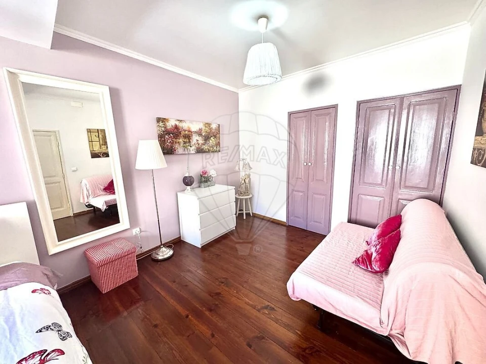 Apartamento T2 para Venda em Misericórdia Foto 13