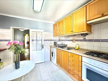 Apartamento T2 para Venda em Misericórdia