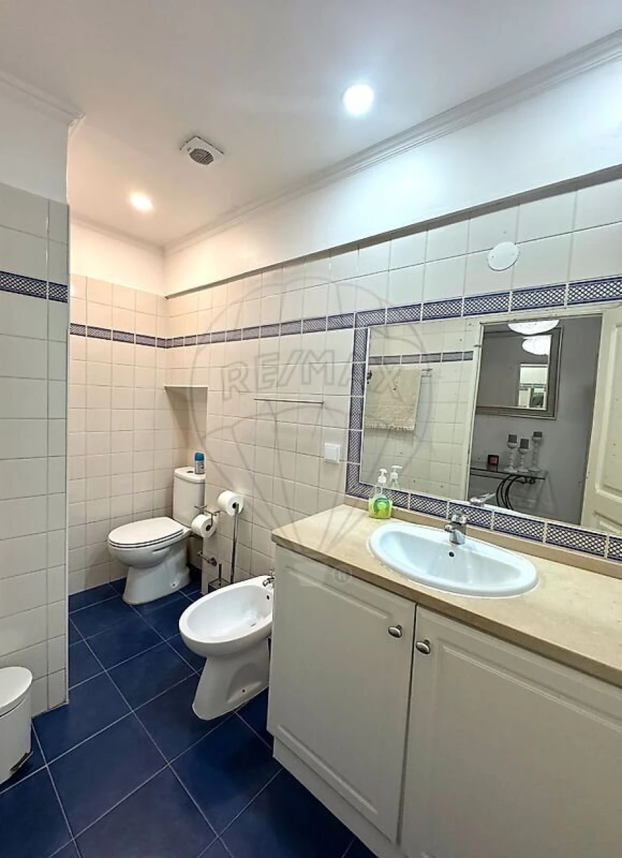 Apartamento T2 para Venda em Misericórdia Foto 25