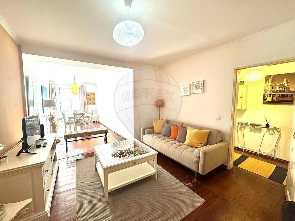 Apartamento T2 para Venda em Misericórdia Foto 4