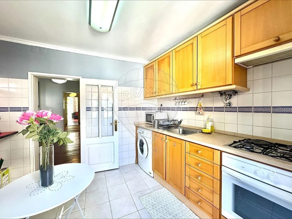 Apartamento T2 para Venda em Misericórdia Foto 21