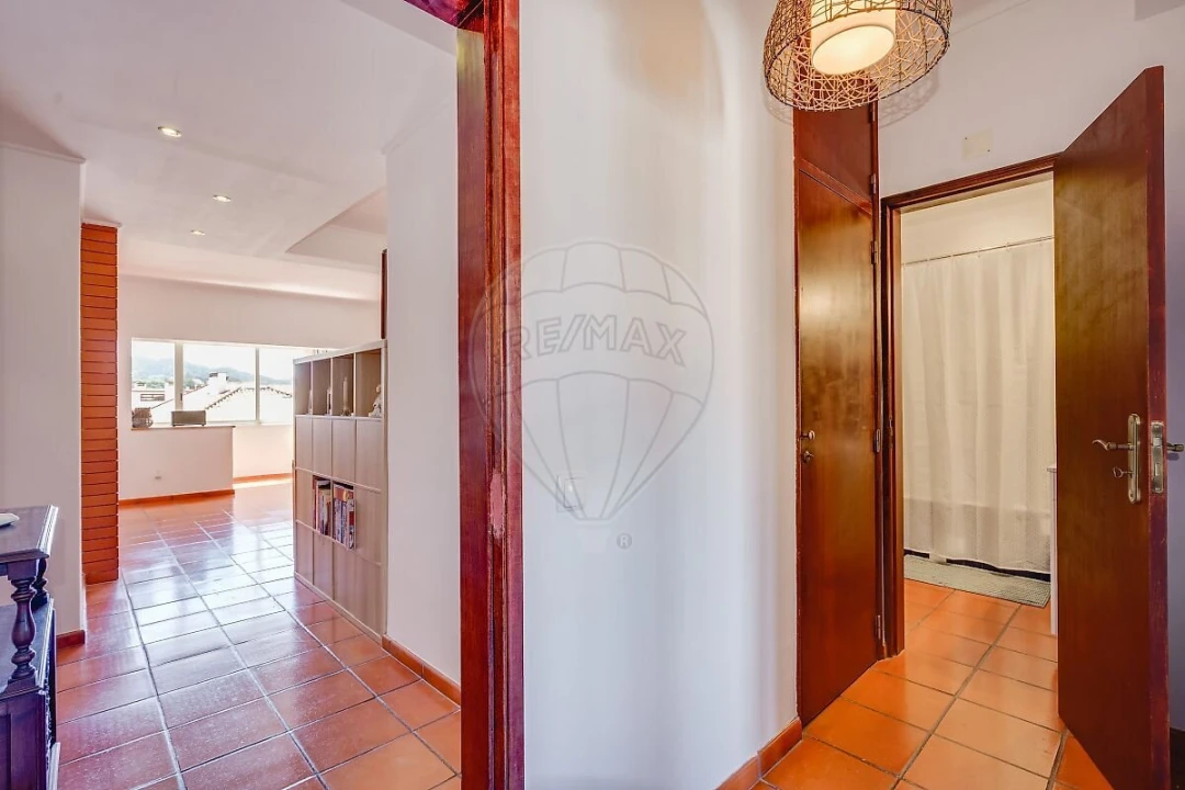 Apartamento T2 para Venda em Santa Maria e São Miguel, São Martinho, São Pedro Penaferrim Foto 11