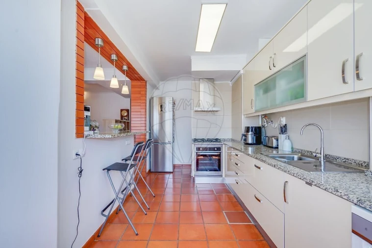Apartamento T2 para Venda em Santa Maria e São Miguel, São Martinho, São Pedro Penaferrim Foto 7