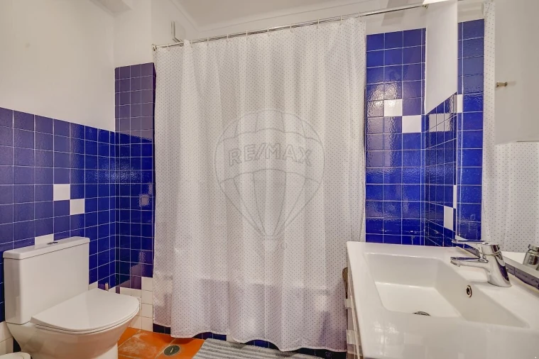 Apartamento T2 para Venda em Santa Maria e São Miguel, São Martinho, São Pedro Penaferrim Foto 17