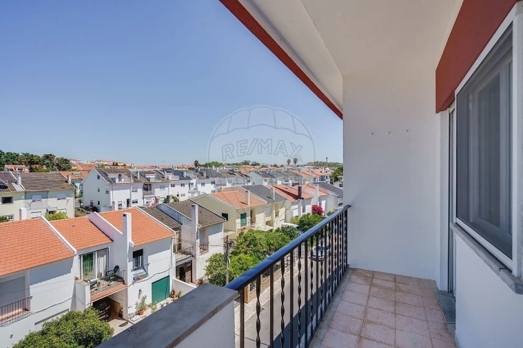 Apartamento T2 para Venda em Santa Maria e São Miguel, São Martinho, São Pedro Penaferrim Foto 16