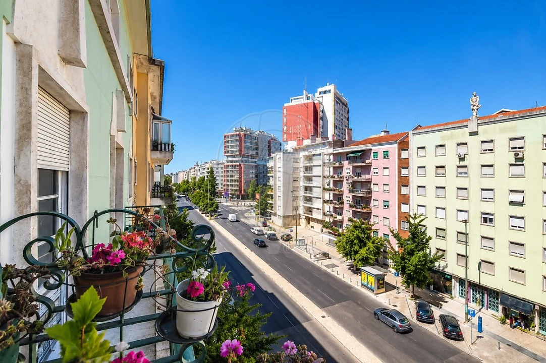 Apartamento T3 para Venda em Alvalade Foto 29