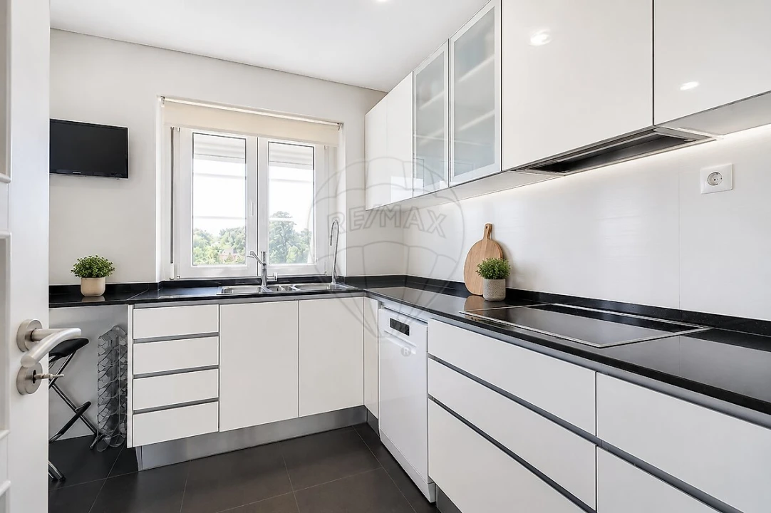 Apartamento T3 para Venda em Alvalade Foto 12